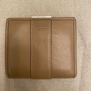 Coach wallet